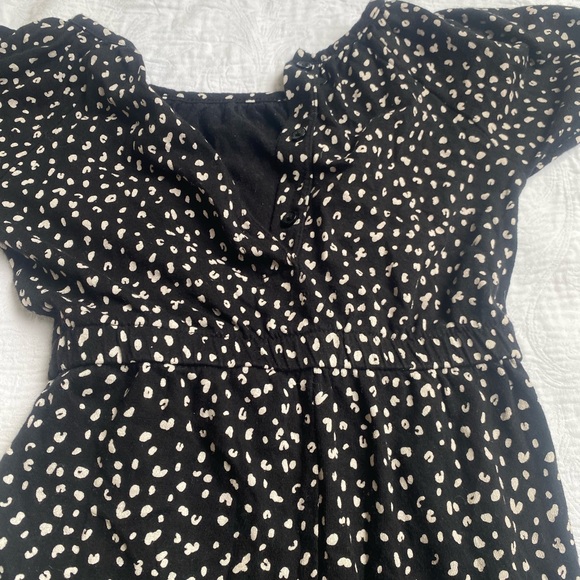 Old Navy Black & White Floral Romper Jumpsuit size 3 Toddler - Picture 3 of 7